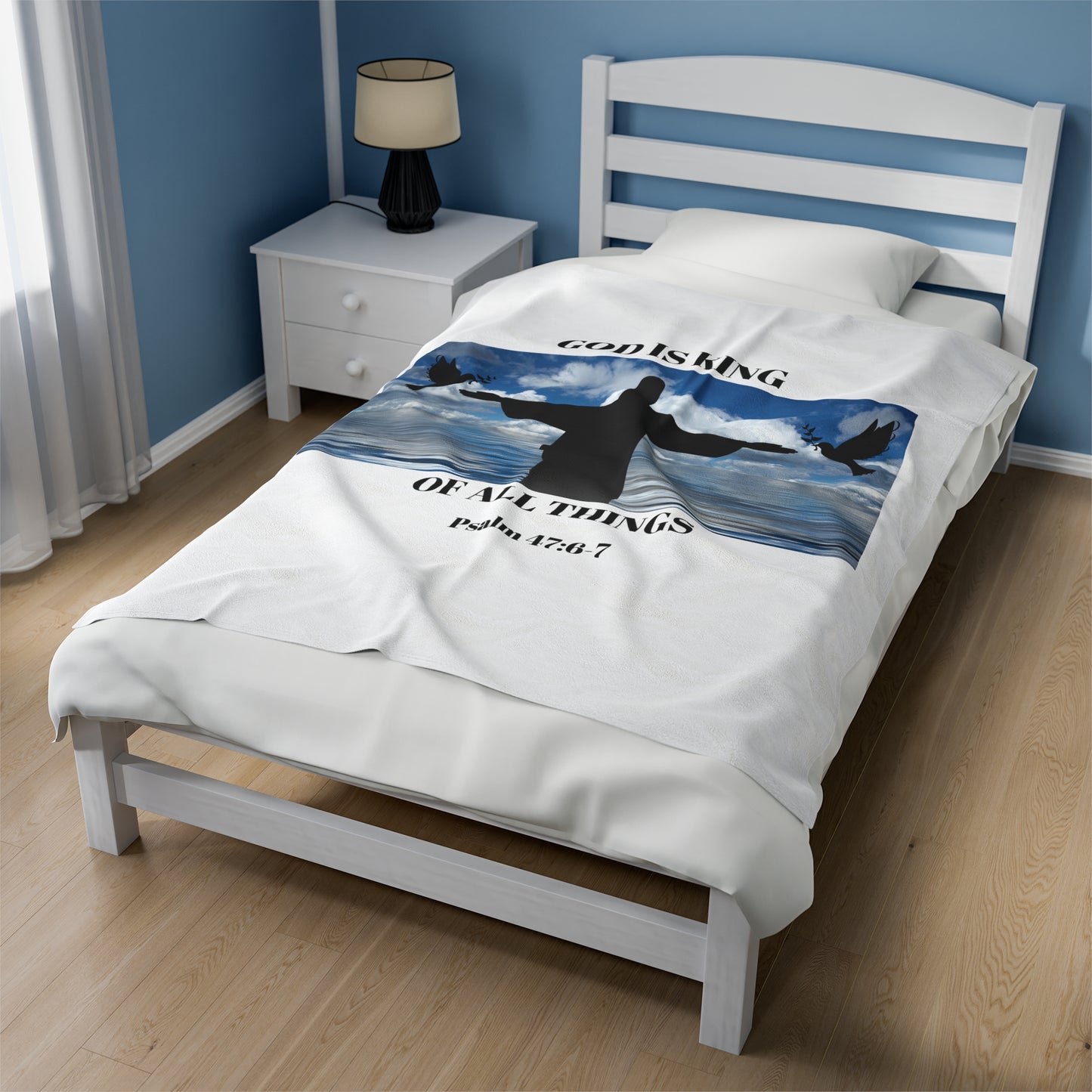 Inspirational Velveteen Plush Blanket - 'God is King of All Things'